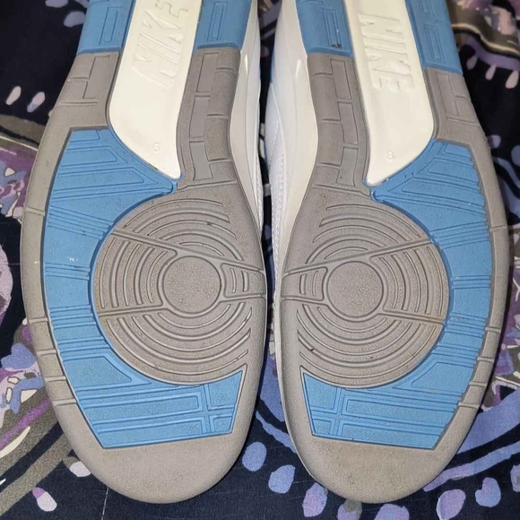 Jordan White and Blue Athletic Shoes Classic Design main image 4